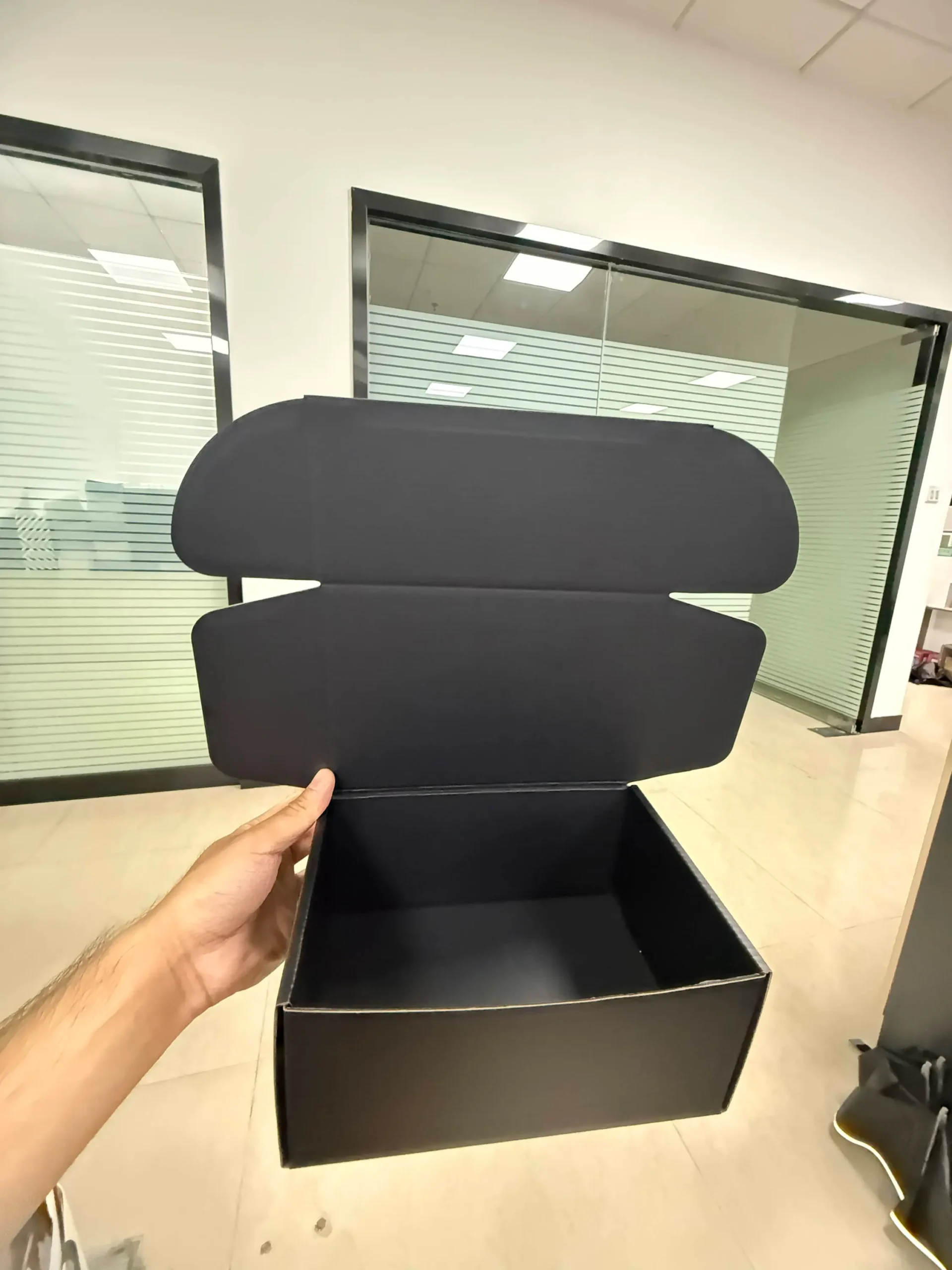 Custom Mailer Boxes Display